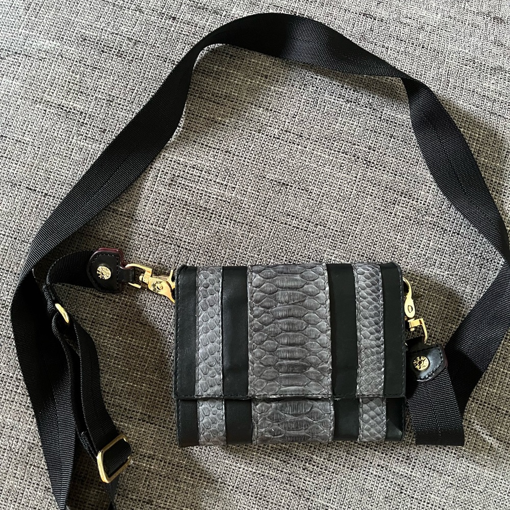 Tarryn Simone Genuine Leather and Snakeskin Crossbody Wallet bag